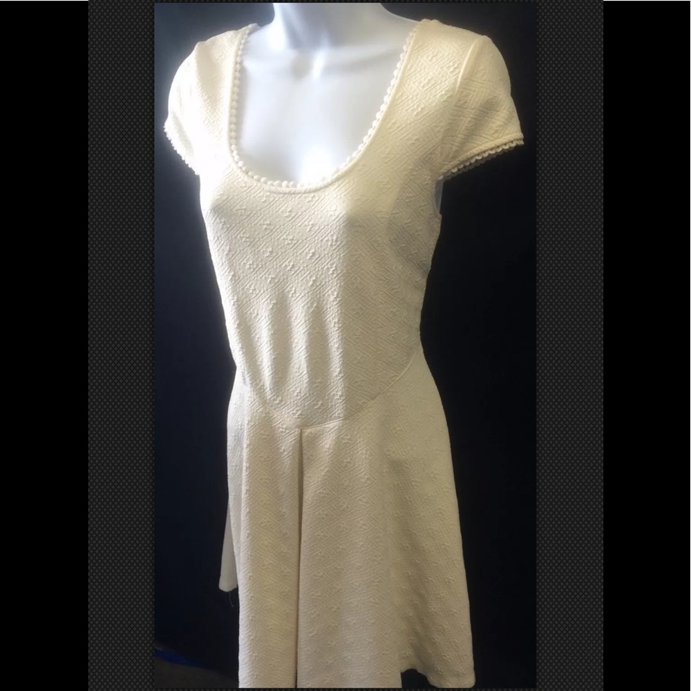 FREE PEOPLE Jacquard Criss Cross Ivory Pom Pom - Picture 5 of 8